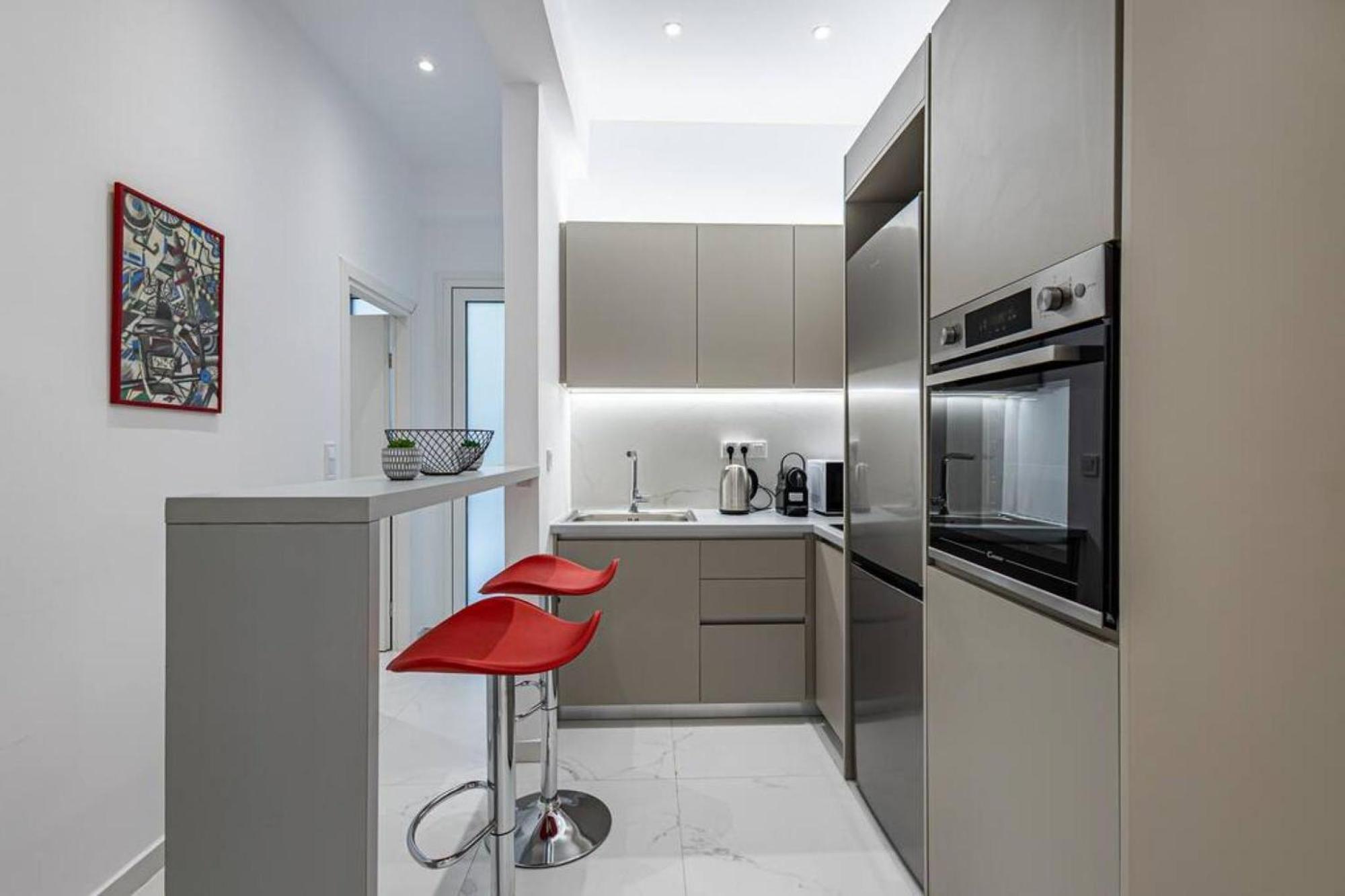 Acropolis Luxury Apartment เอเธนส์ ภายนอก รูปภาพ