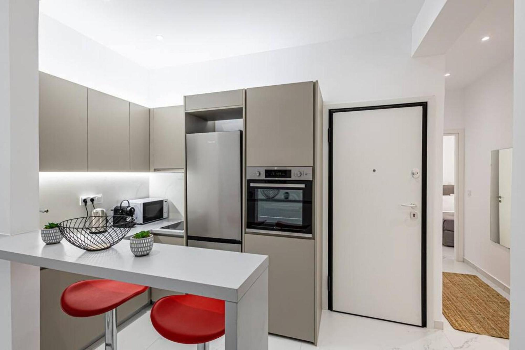 Acropolis Luxury Apartment เอเธนส์ ภายนอก รูปภาพ