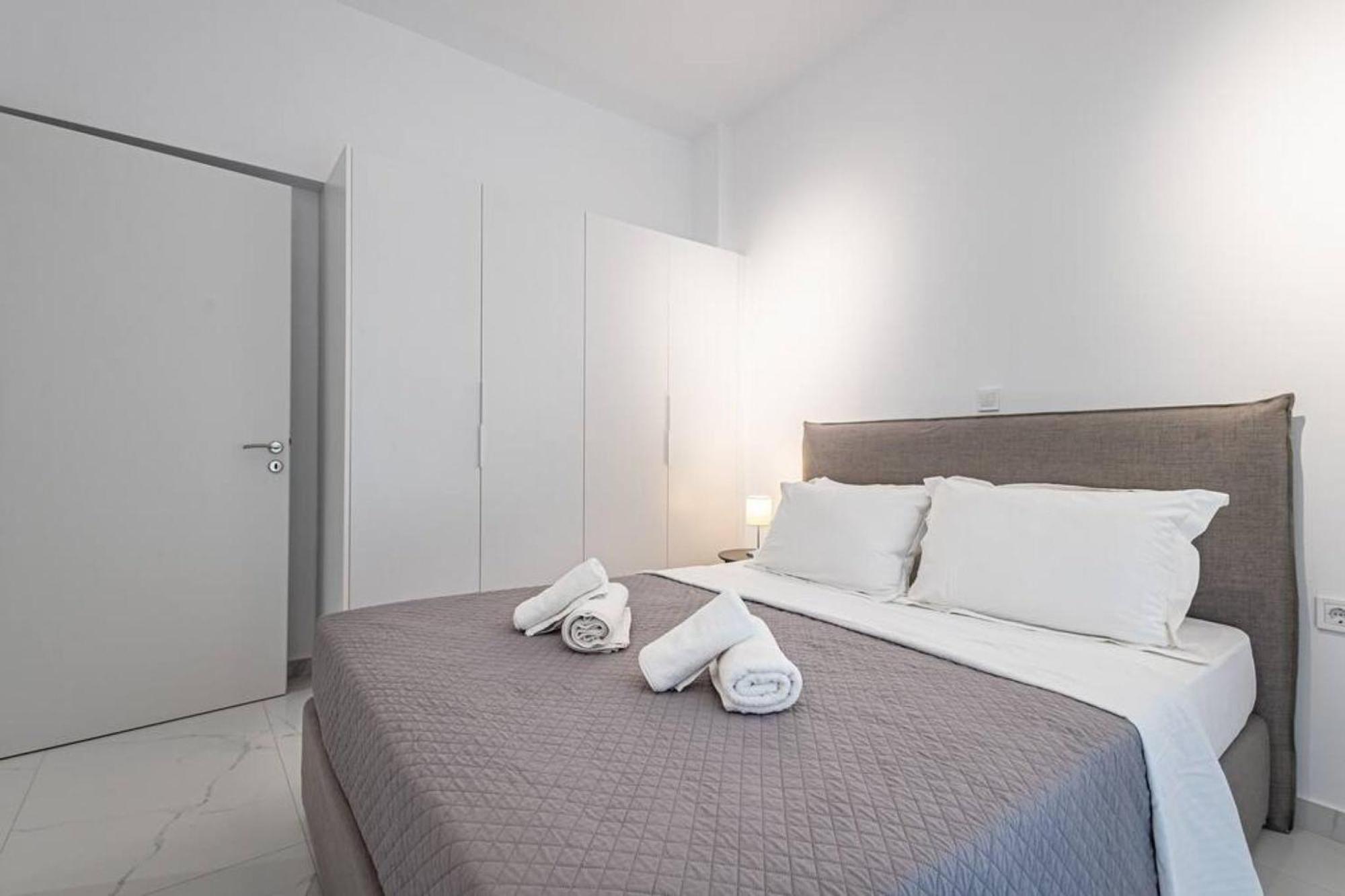 Acropolis Luxury Apartment เอเธนส์ ภายนอก รูปภาพ